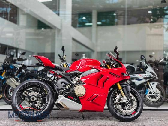 DUCATI PANIGALE V4 S DUCATI PANIGALE V4 S